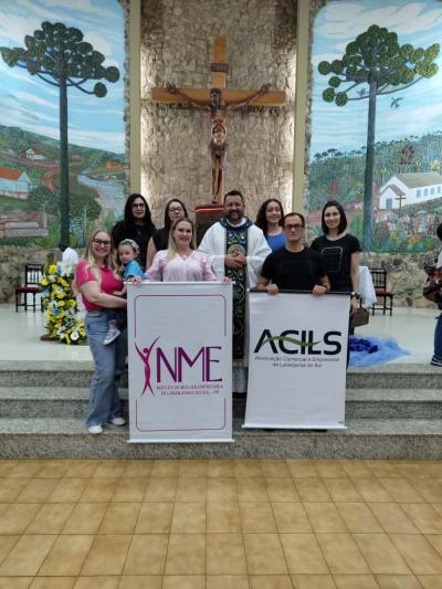 Encerramento das Novenas de Nossa Senhora Aparecida reúne centenas de devotos em Laranjeiras do Sul